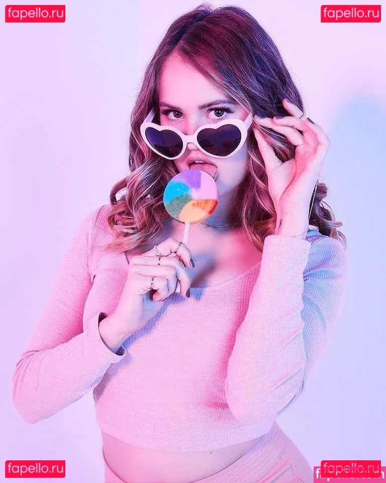 Debby Ryan Onlyfans Photo Gallery 