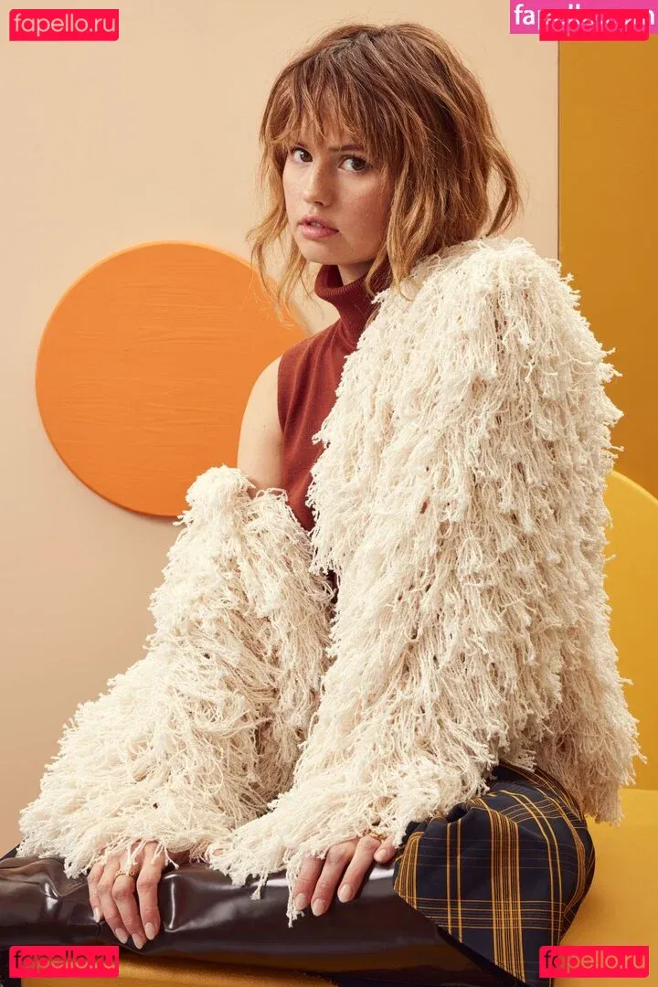 Debby Ryan Onlyfans Photo Gallery 