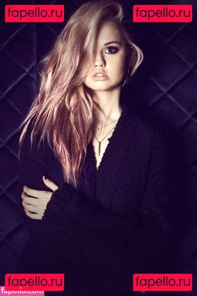 Debby Ryan Onlyfans Photo Gallery 