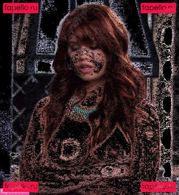 Debby Ryan Onlyfans Photo Gallery 