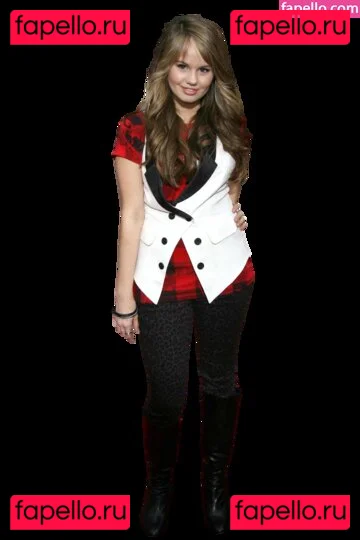 Debby Ryan Onlyfans Photo Gallery 