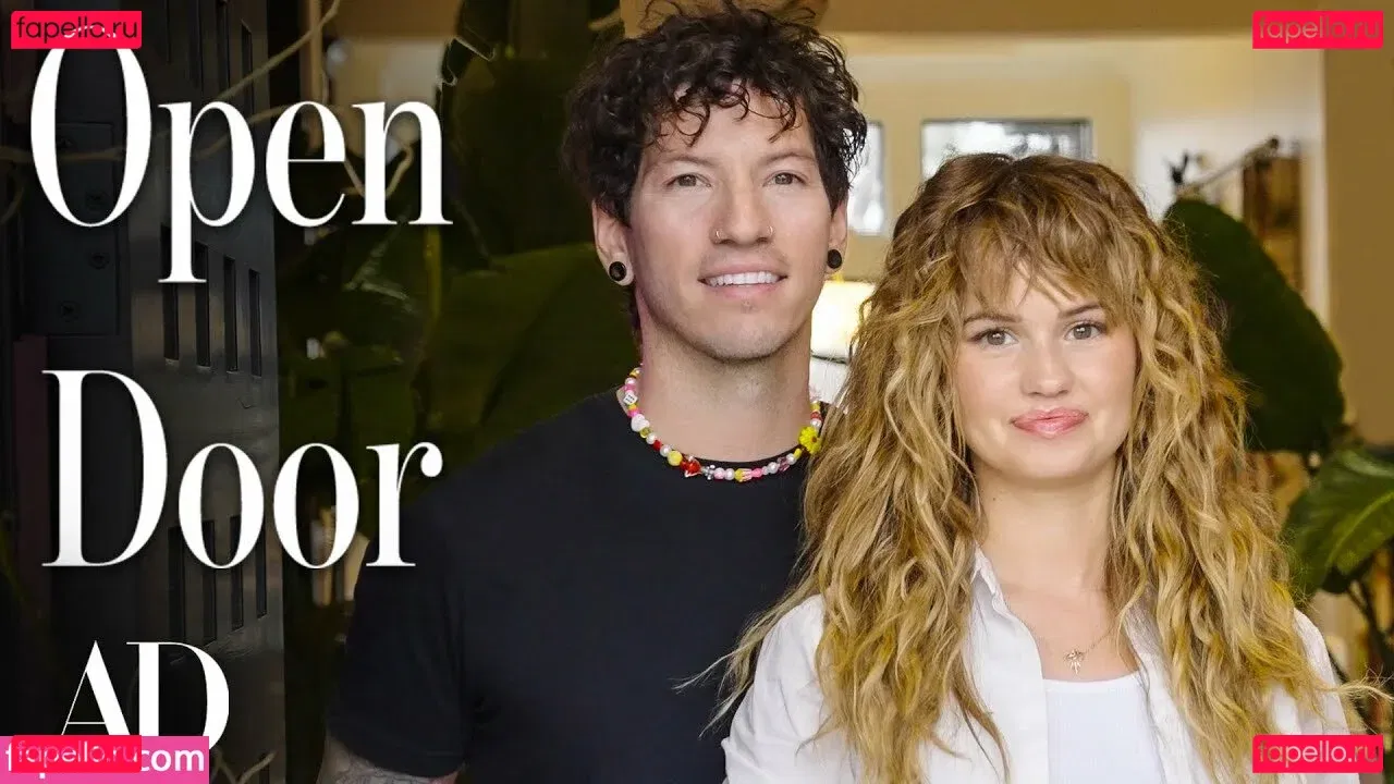 Debby Ryan Onlyfans Photo Gallery 