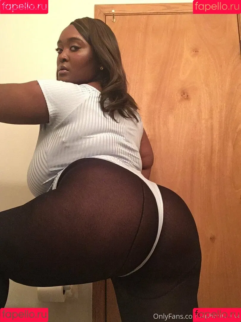 Submittress Onlyfans Photo Gallery 