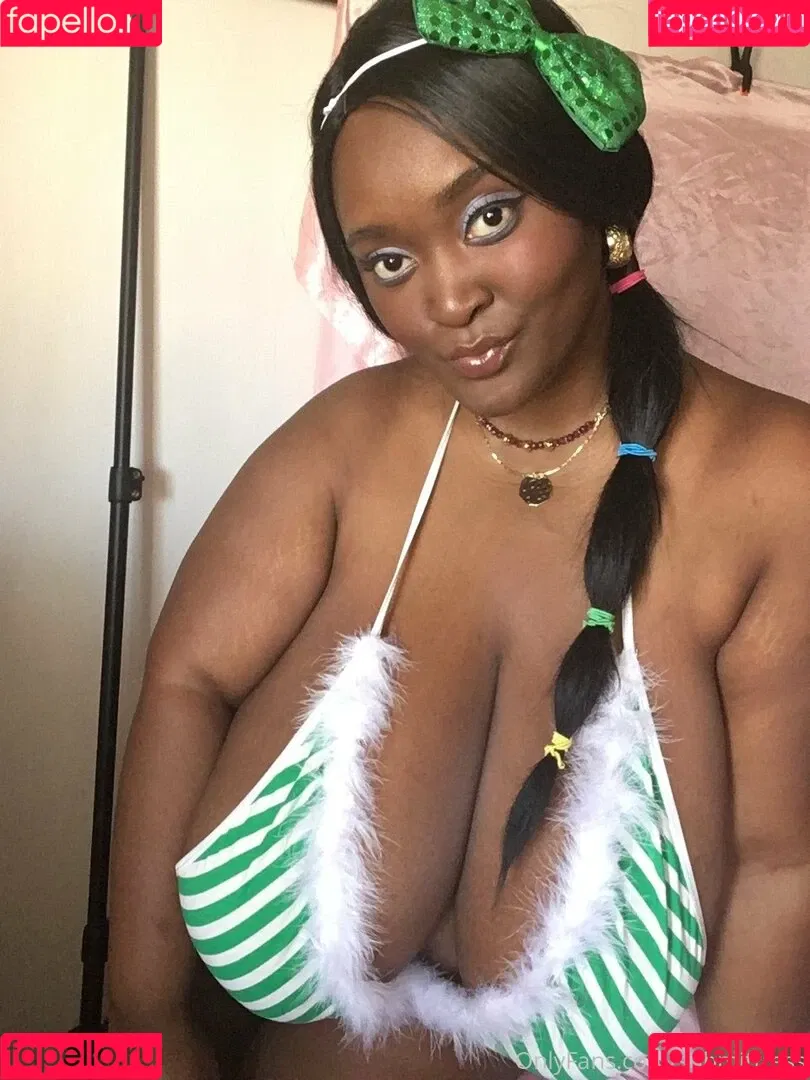 Submittress Onlyfans Photo Gallery 