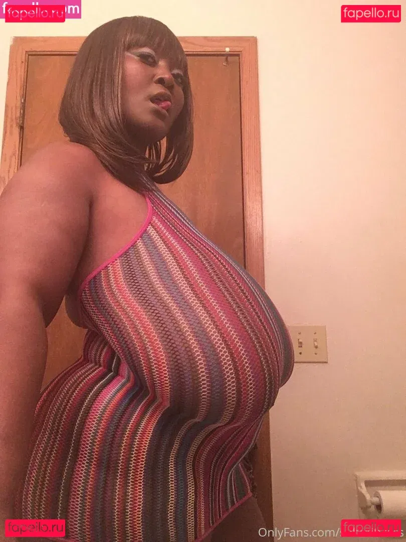 Submittress Onlyfans Photo Gallery 