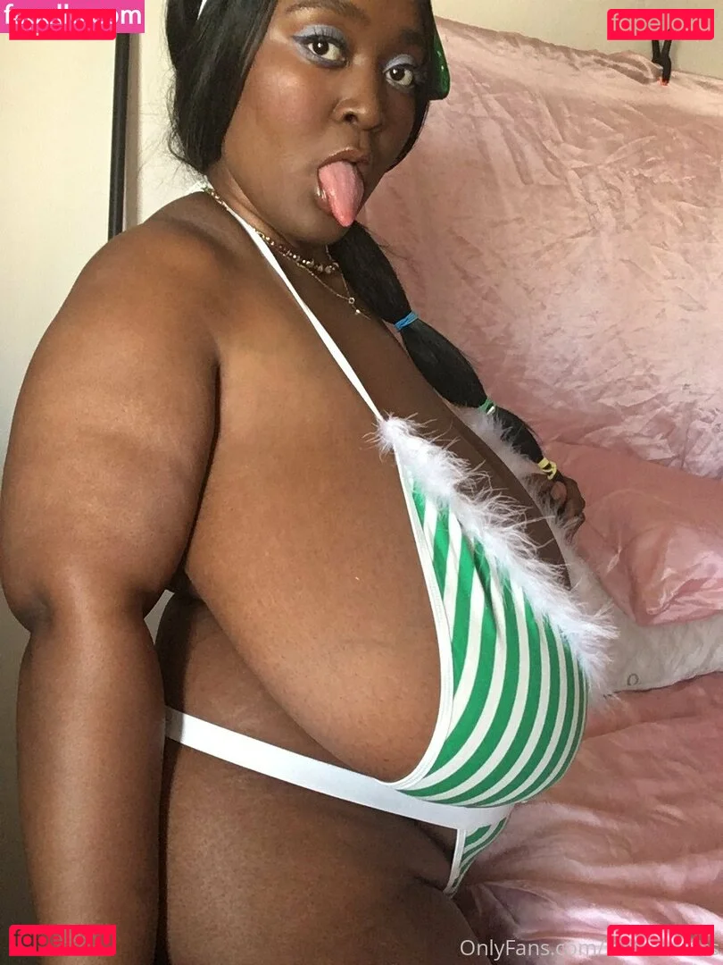 Submittress Onlyfans Photo Gallery 