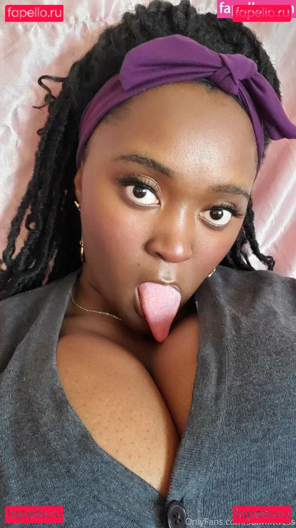 Submittress Onlyfans Photo Gallery 