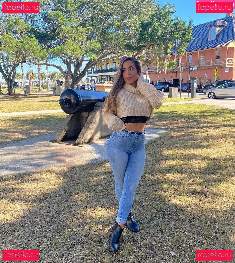 Teresa Arena Onlyfans Photo Gallery 