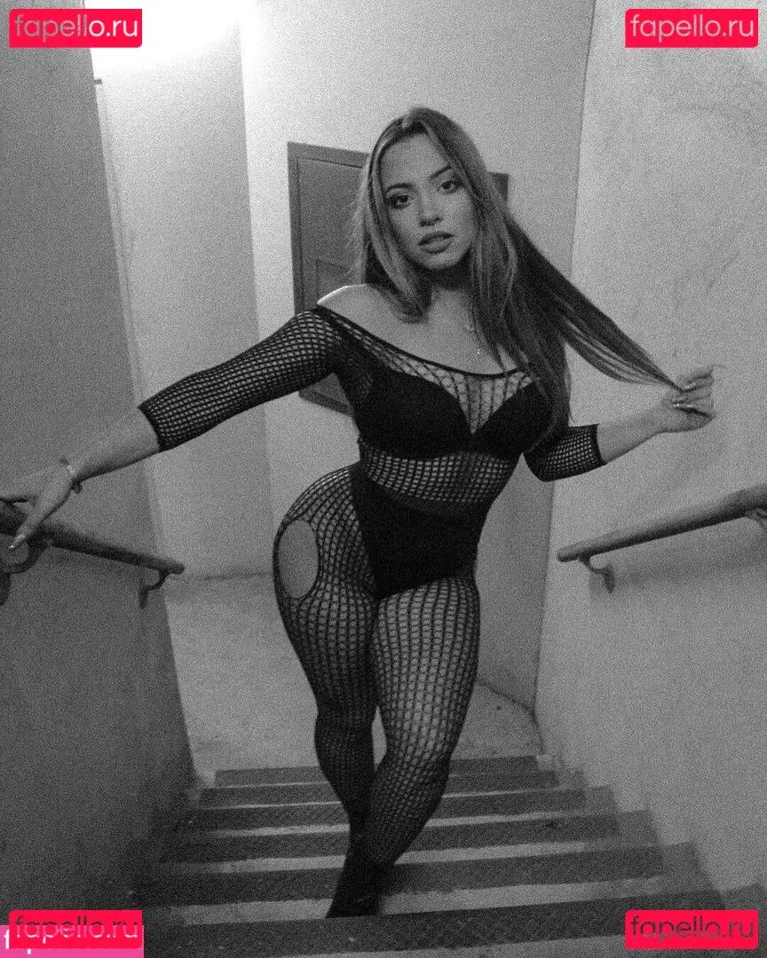 Teresa Arena Onlyfans Photo Gallery 