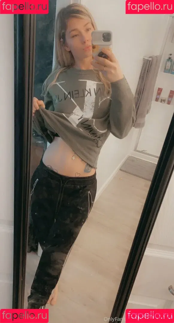 michellerenee Onlyfans Photo Gallery 