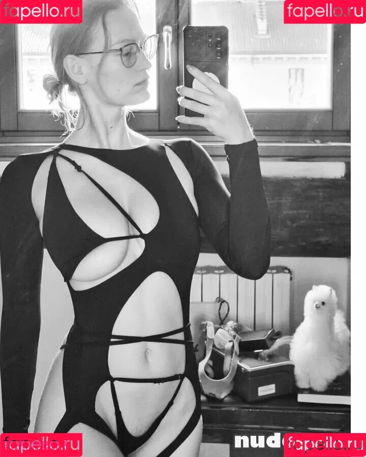 Luiza Conlaz Onlyfans Photo Gallery 