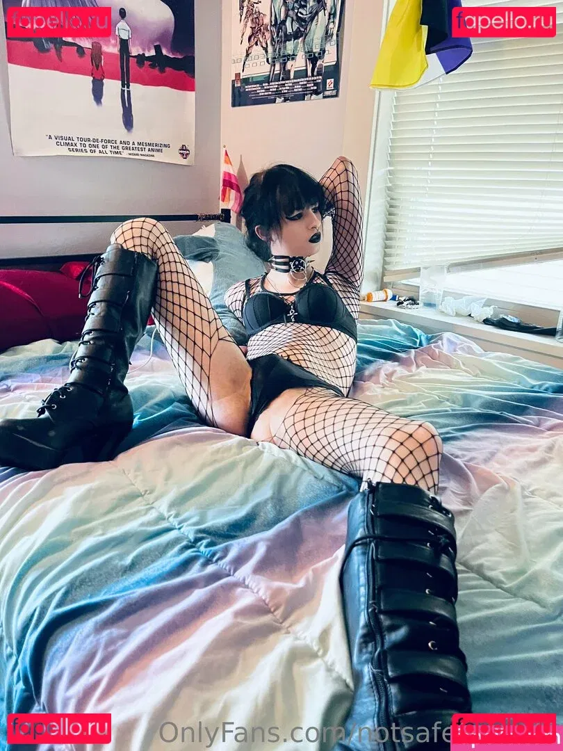 notsafeforspite Onlyfans Photo Gallery 