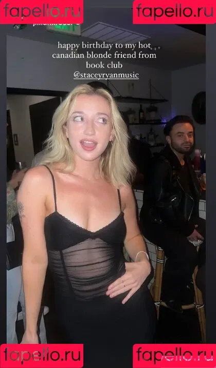Stacey Ryan Onlyfans Photo Gallery 