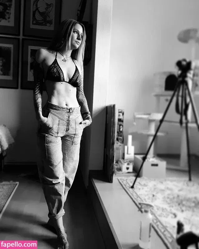 Hanna Heartwork Onlyfans Photo Gallery 