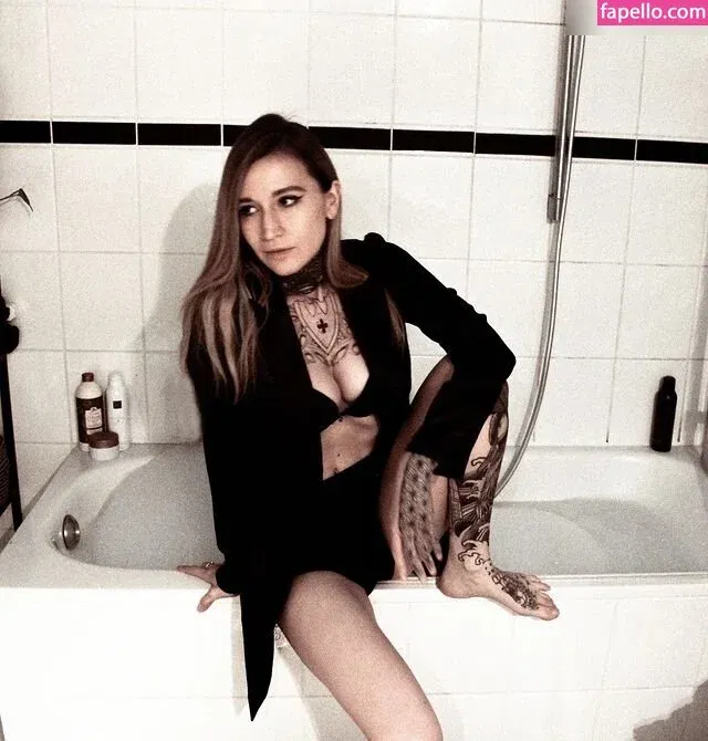 Hanna Heartwork Onlyfans Photo Gallery 