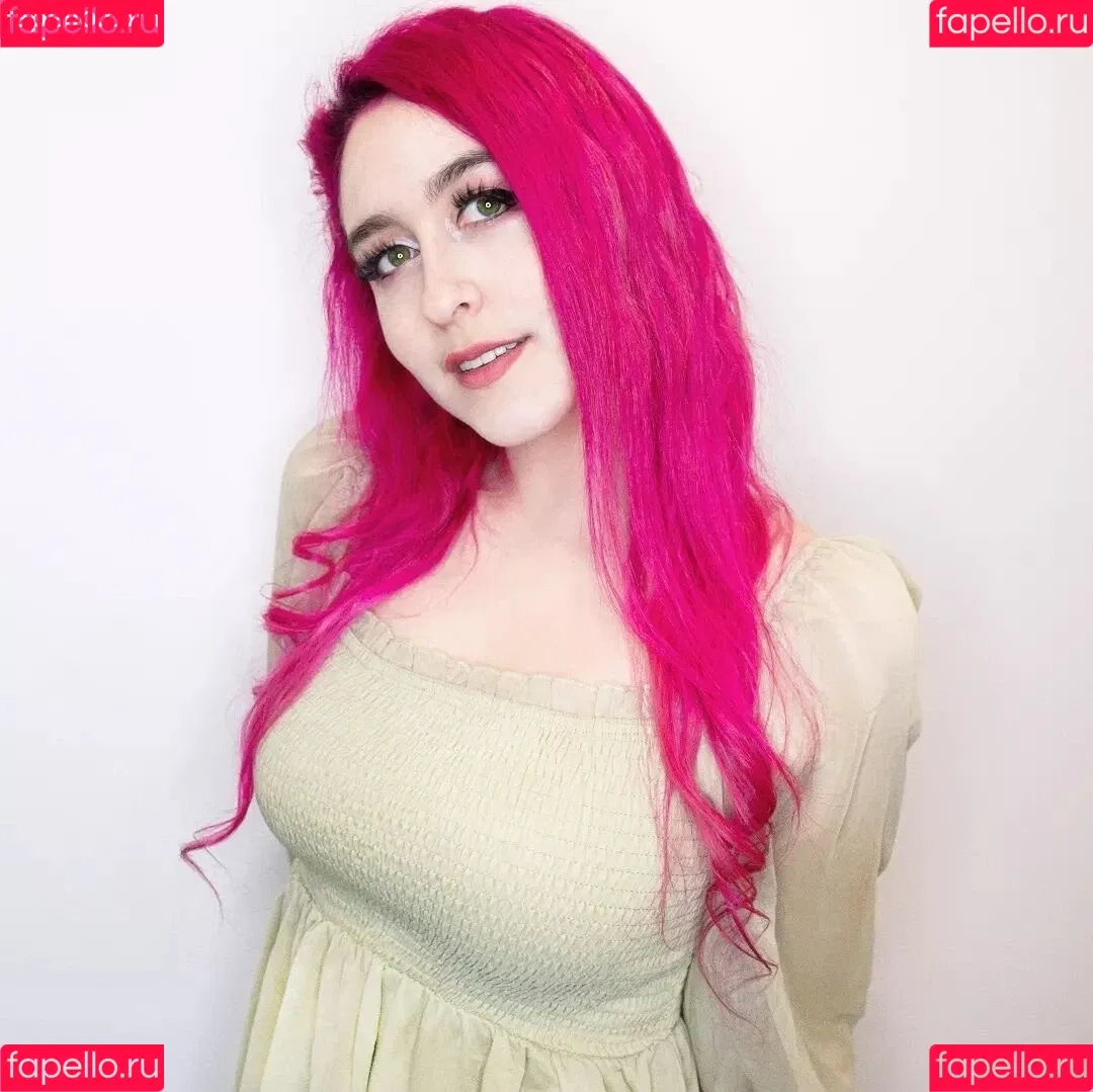 Juliversal Onlyfans Photo Gallery 