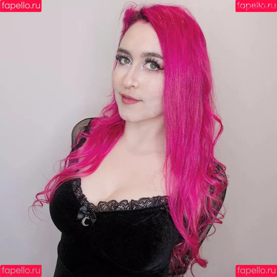 Juliversal Onlyfans Photo Gallery 