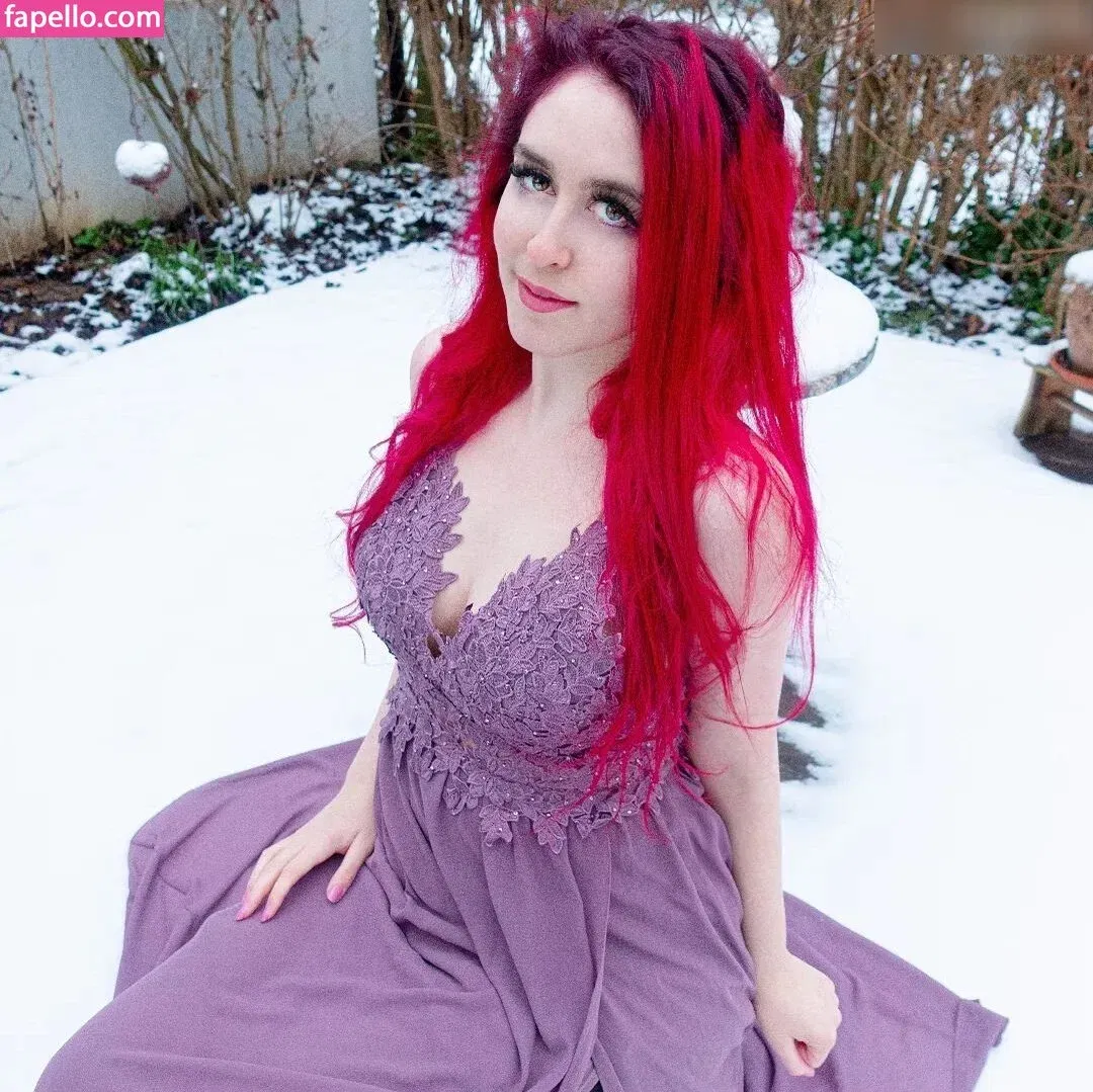 Juliversal Onlyfans Photo Gallery 