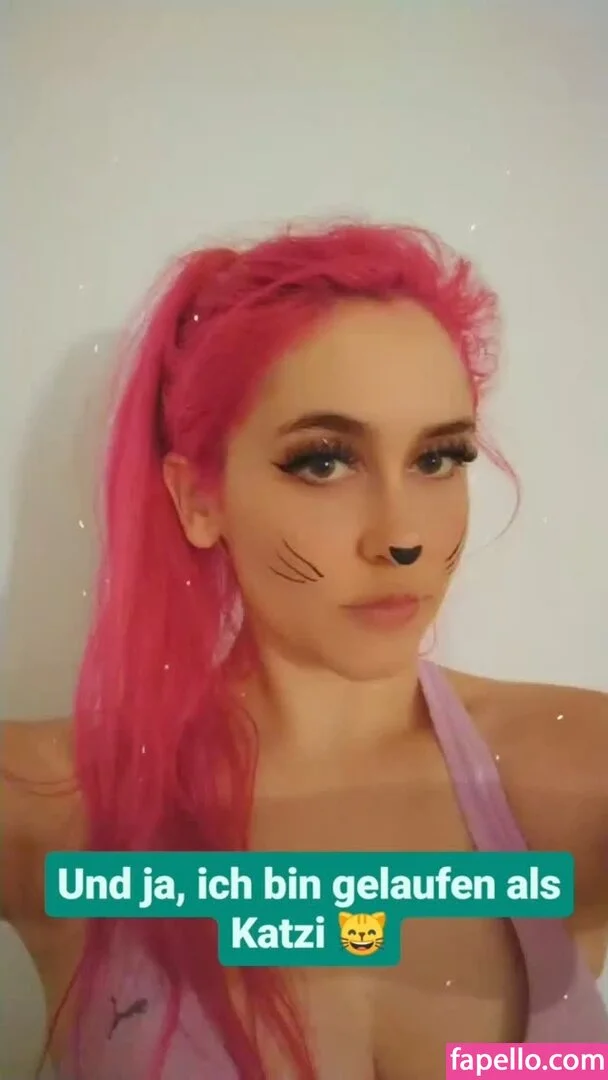 Juliversal Onlyfans Photo Gallery 