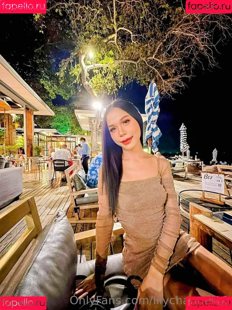lilychannel18 Onlyfans Photo Gallery 