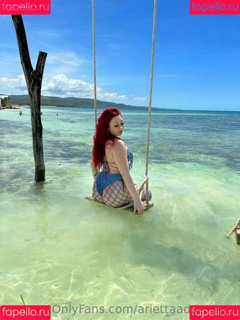 Arietta Adams Onlyfans Photo Gallery 