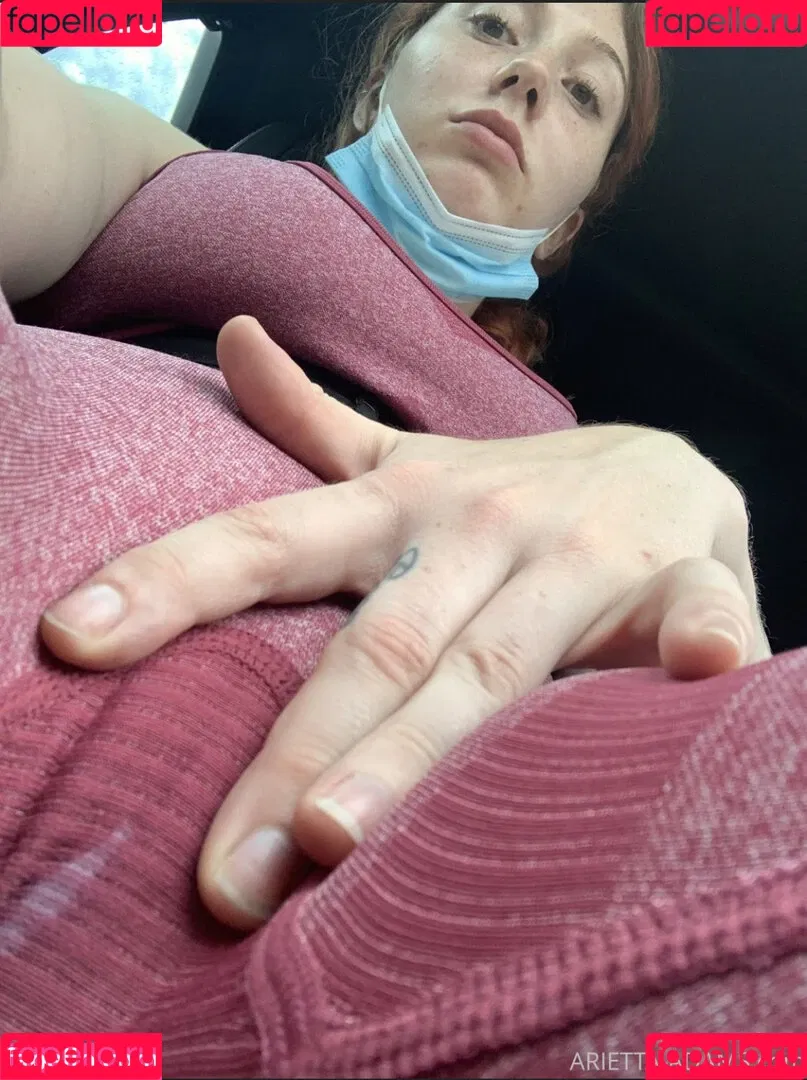 Arietta Adams Onlyfans Photo Gallery 