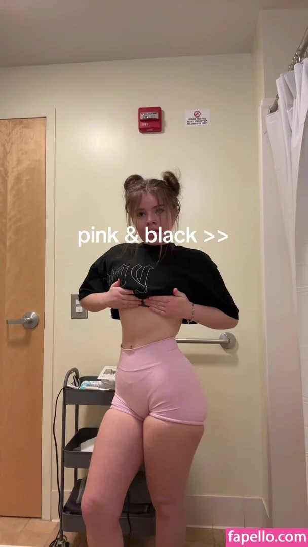 Maisie Rynn Onlyfans Photo Gallery 