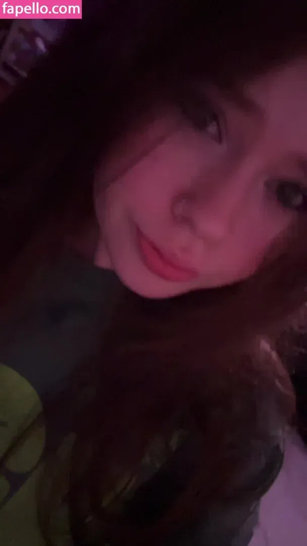 Maisie Rynn Onlyfans Photo Gallery 