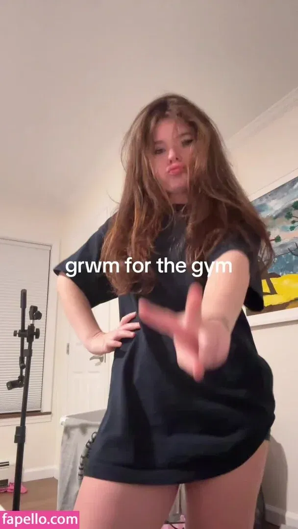 Maisie Rynn Onlyfans Photo Gallery 