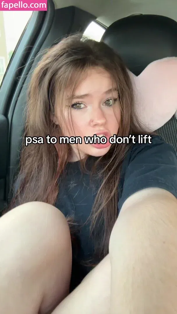 Maisie Rynn Onlyfans Photo Gallery 