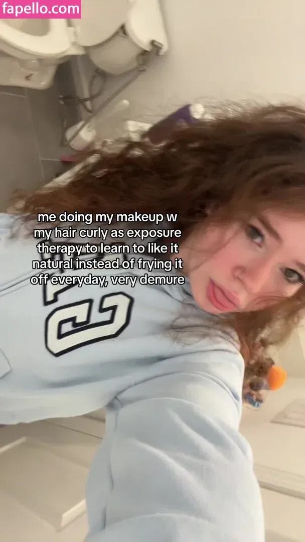 Maisie Rynn Onlyfans Photo Gallery 