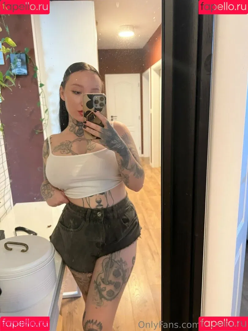 evadiavel Onlyfans Photo Gallery 