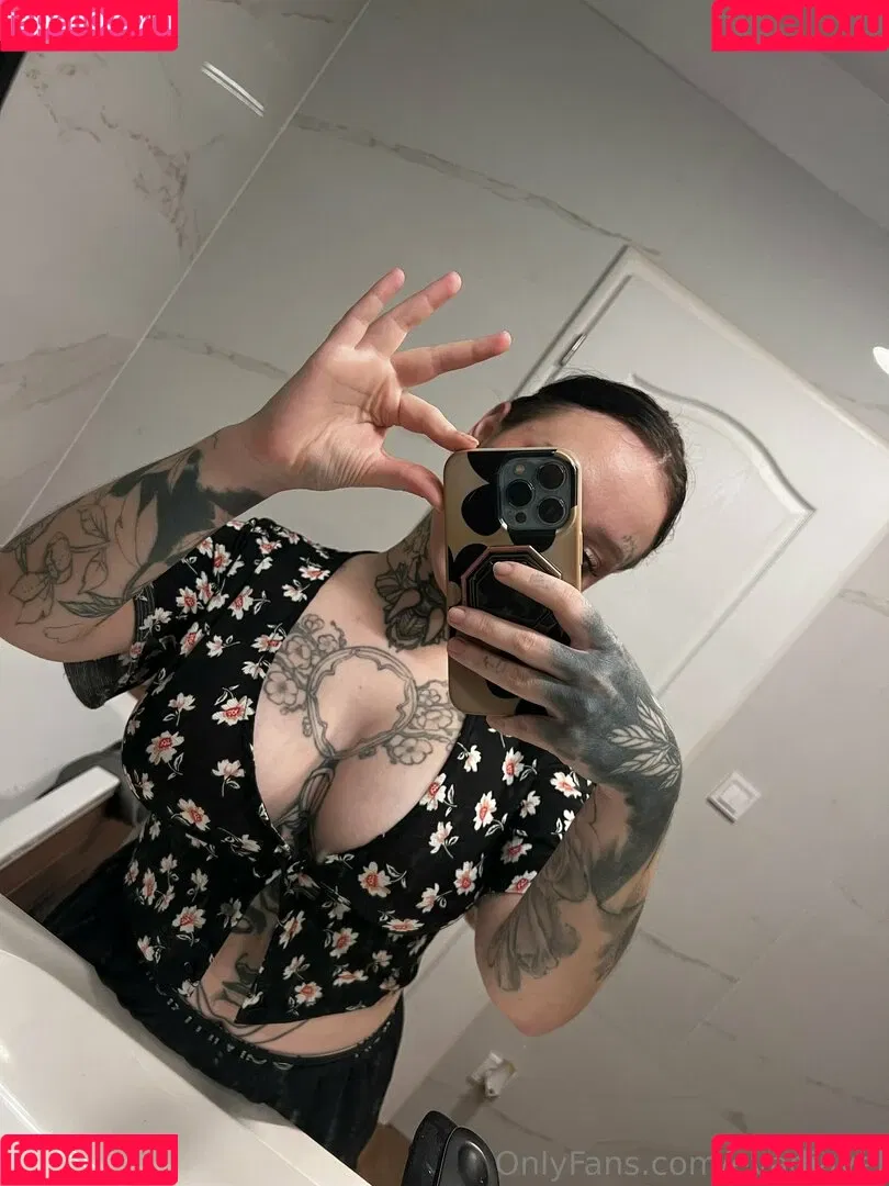 evadiavel Onlyfans Photo Gallery 