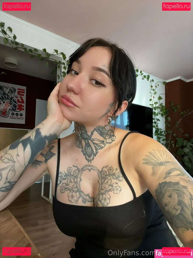 evadiavel Onlyfans Photo Gallery 