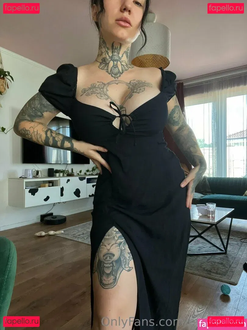 evadiavel Onlyfans Photo Gallery 