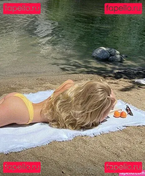 evadiavel Onlyfans Photo Gallery 