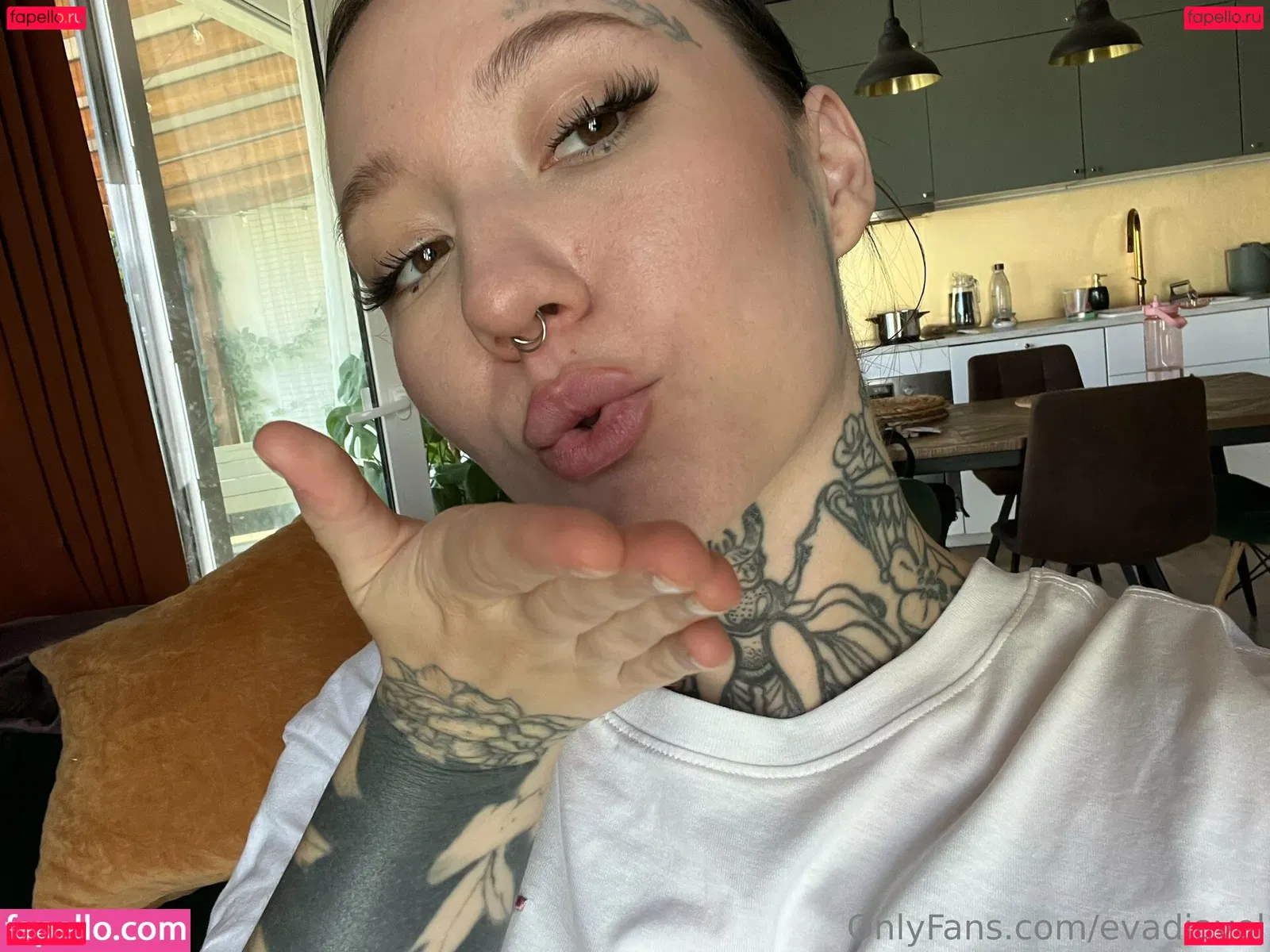 evadiavel Onlyfans Photo Gallery 