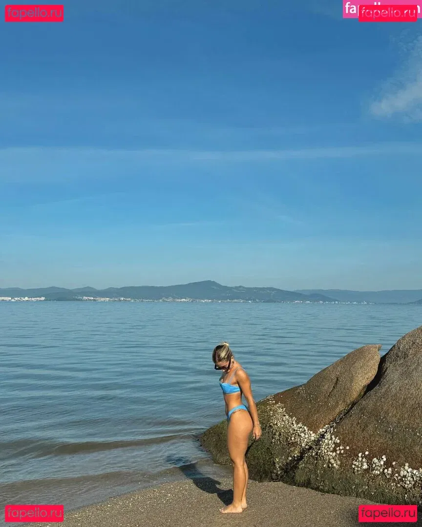 Gabriela Machado Onlyfans Photo Gallery 