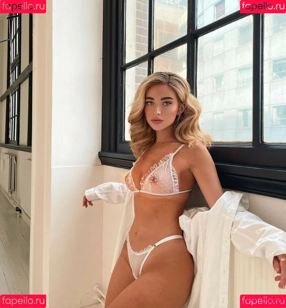 Antonia Freya Lydia Onlyfans Photo Gallery 