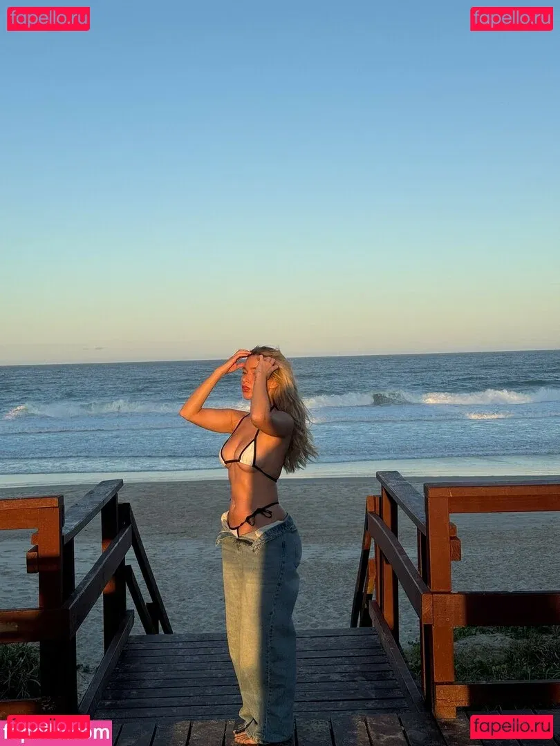 Antonia Freya Lydia Onlyfans Photo Gallery 