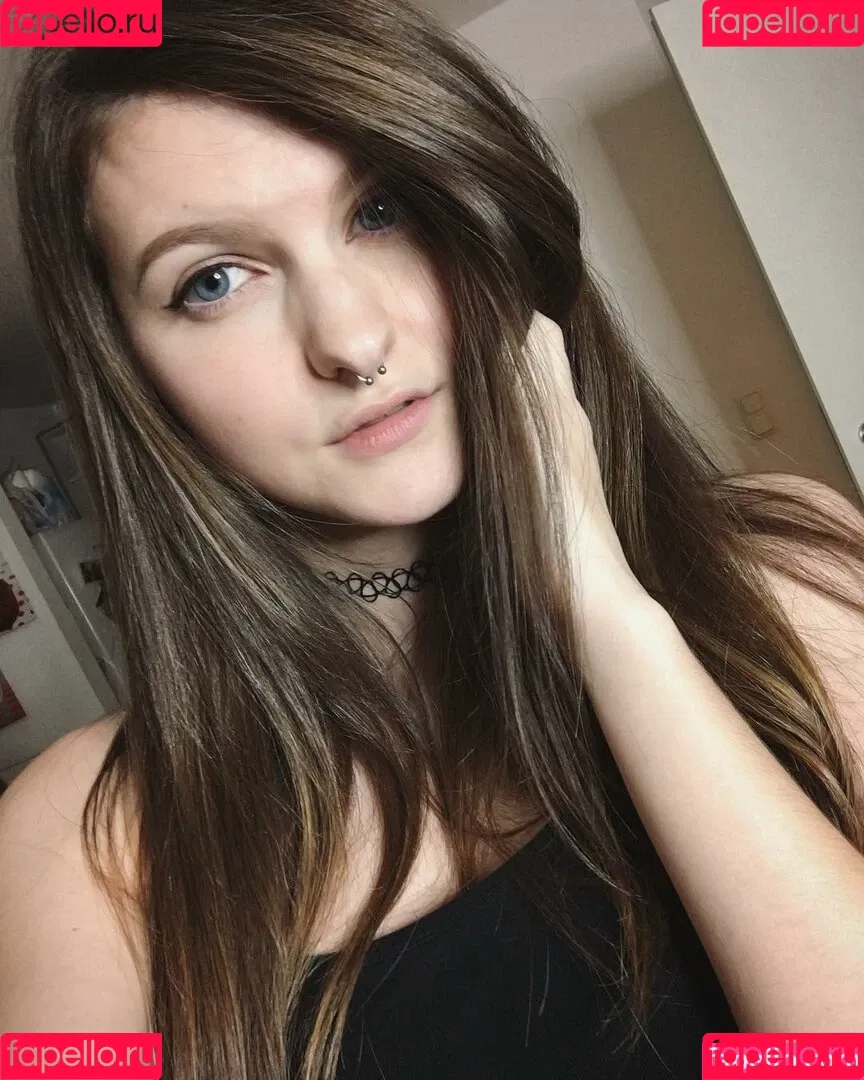 Lumenti Onlyfans Photo Gallery 