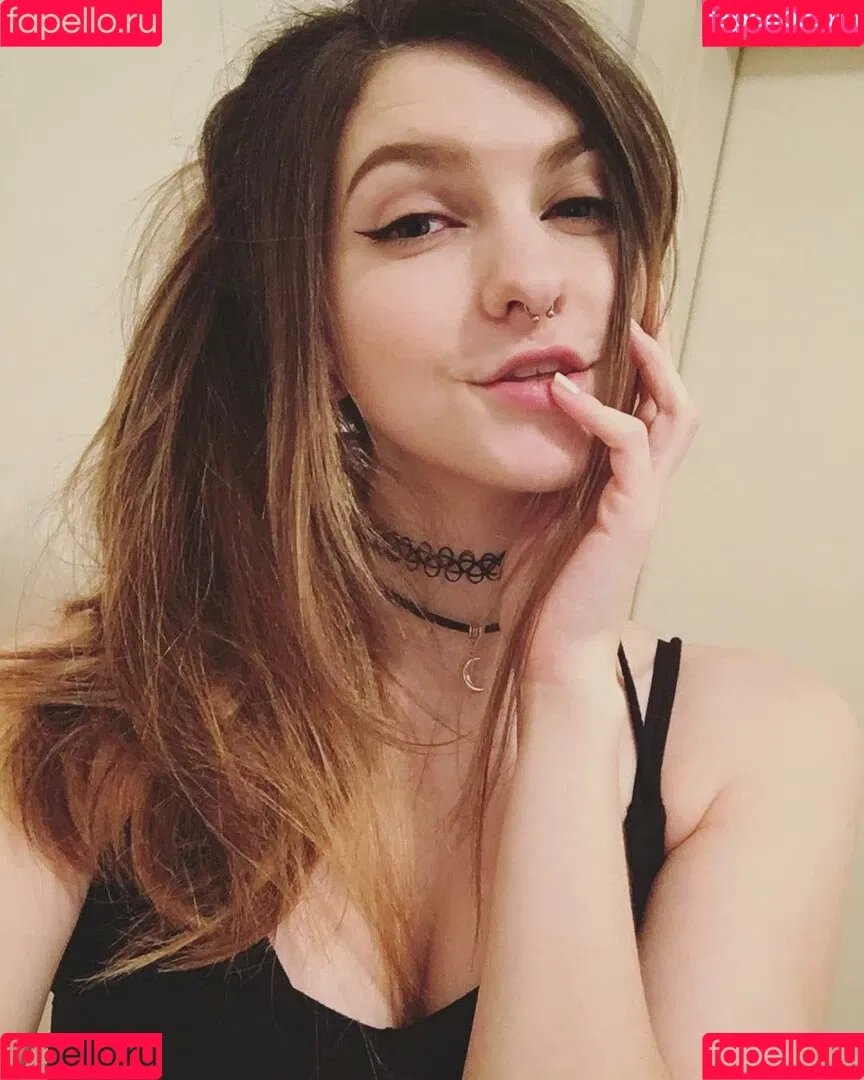 Lumenti Onlyfans Photo Gallery 