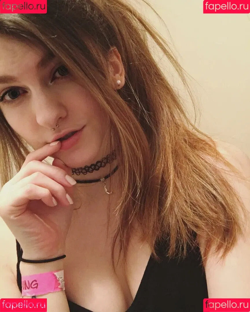 Lumenti Onlyfans Photo Gallery 