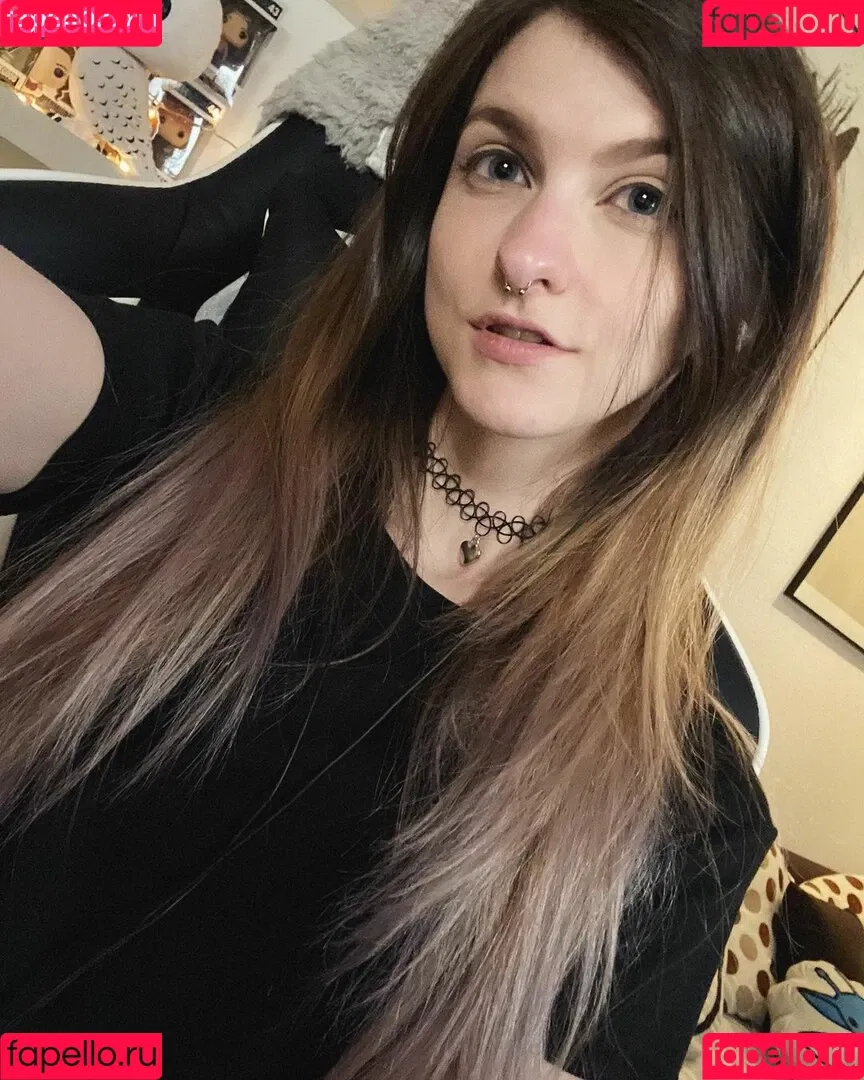 Lumenti Onlyfans Photo Gallery 