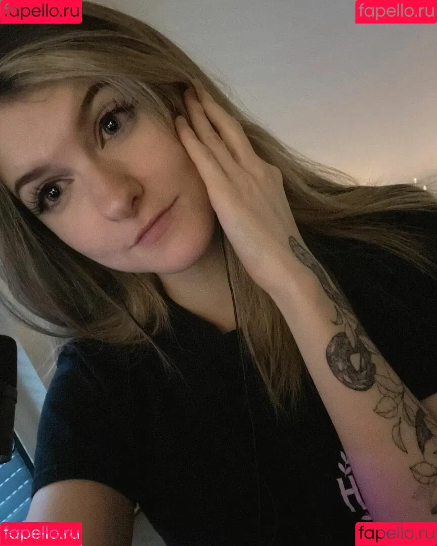Lumenti Onlyfans Photo Gallery 