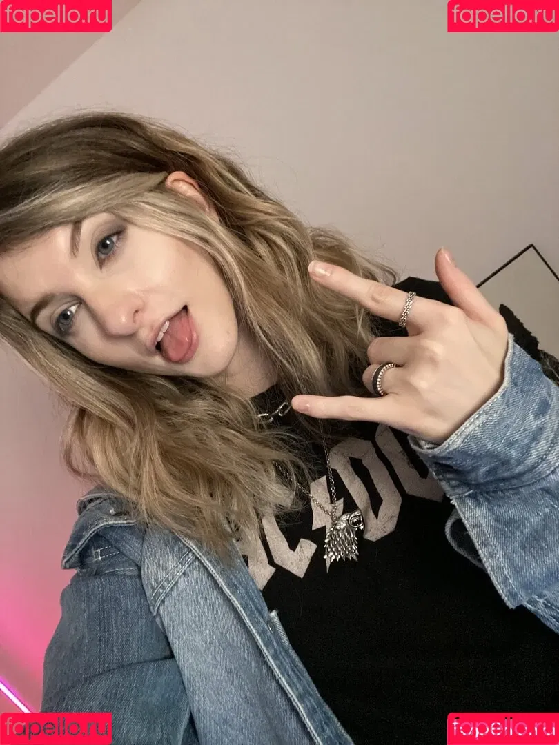 Lumenti Onlyfans Photo Gallery 