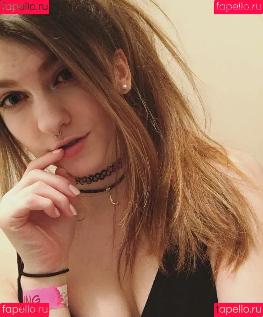 Lumenti Onlyfans Photo Gallery 