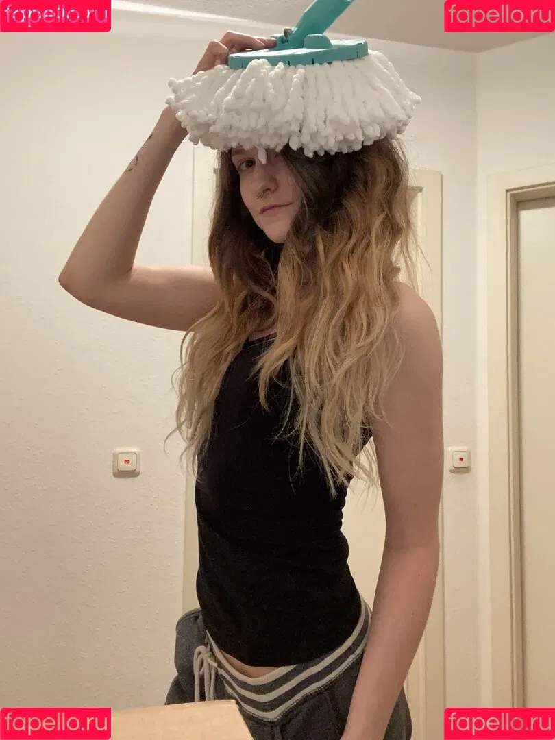 Lumenti Onlyfans Photo Gallery 