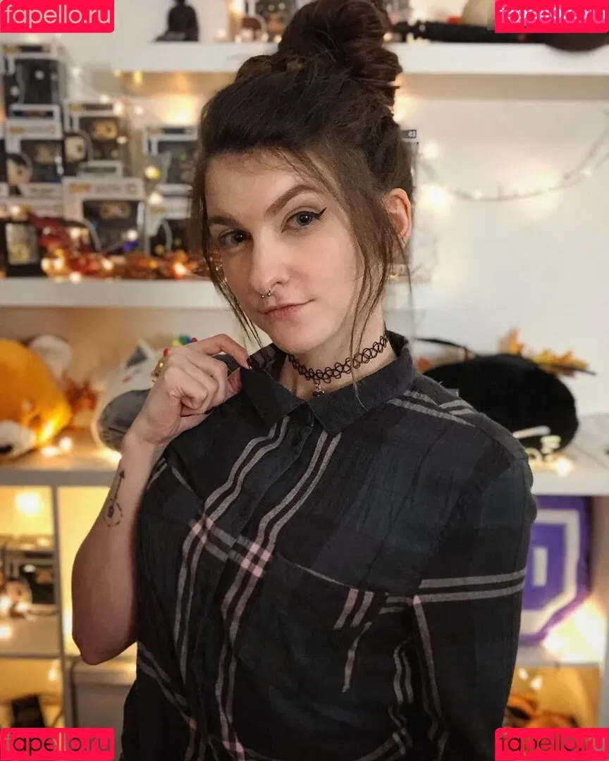 Lumenti Onlyfans Photo Gallery 