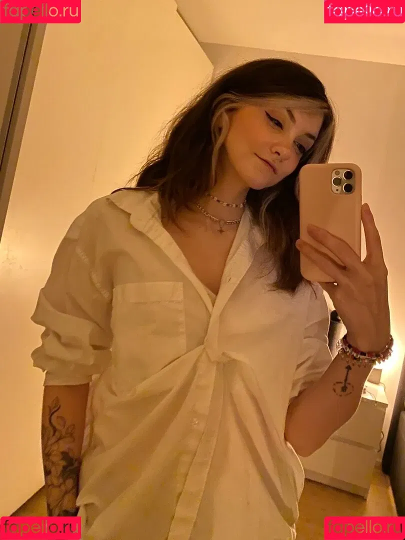 Lumenti Onlyfans Photo Gallery 